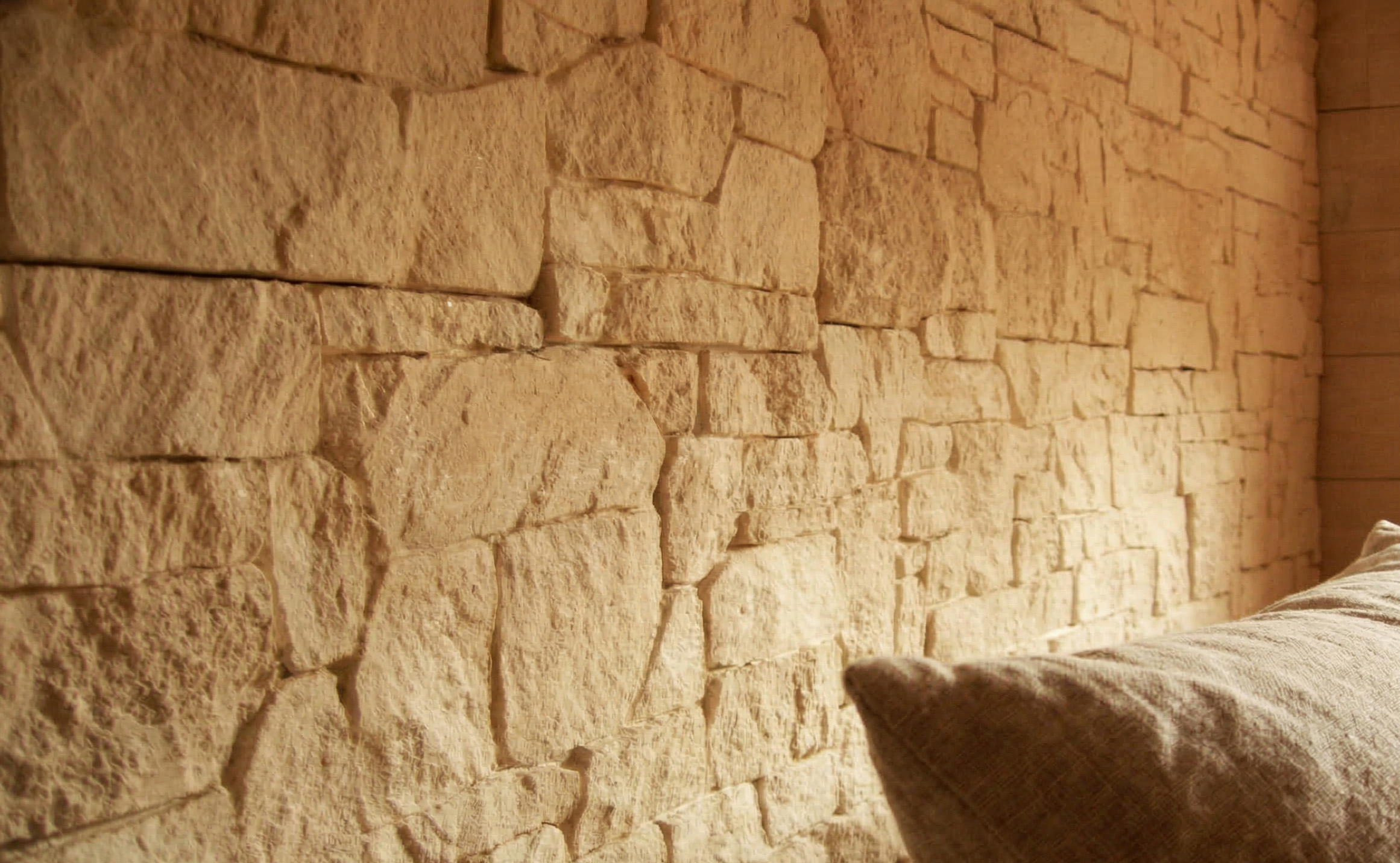 Mur en pierre décorative